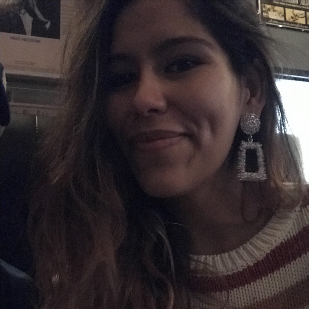 Meet your Posher, Vanessa